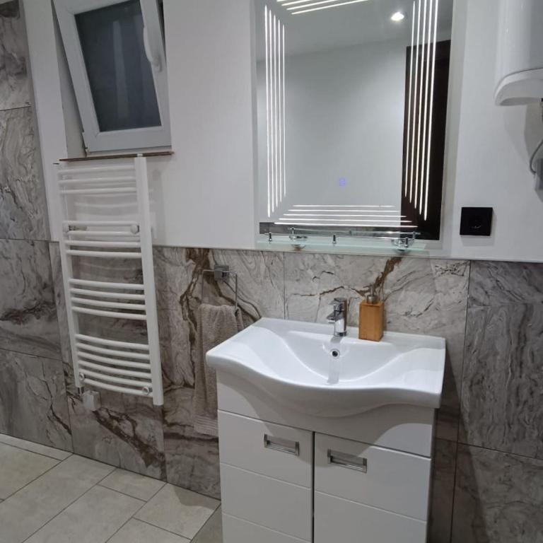 Carefree Apartments - Apartment 1 with sea view - 26