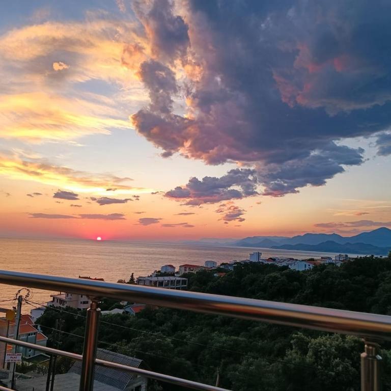 Carefree Apartments - Apartment 1 with sea view - 17