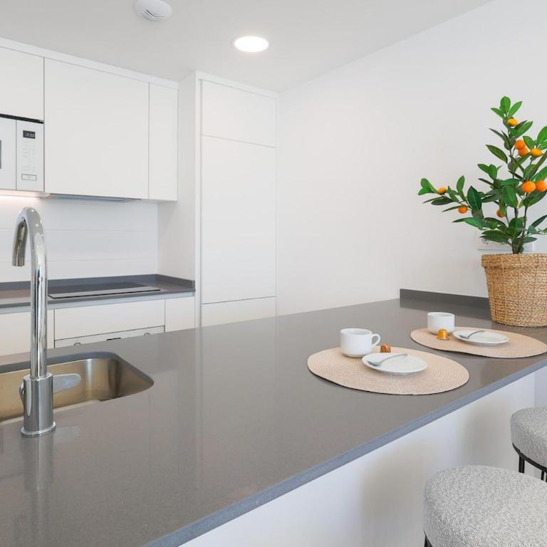 Luxury apartment - Lake & Life Resort - Jacuzzi - Gym - Apartamento de 2 dormitorios con vistas al complejo - 4