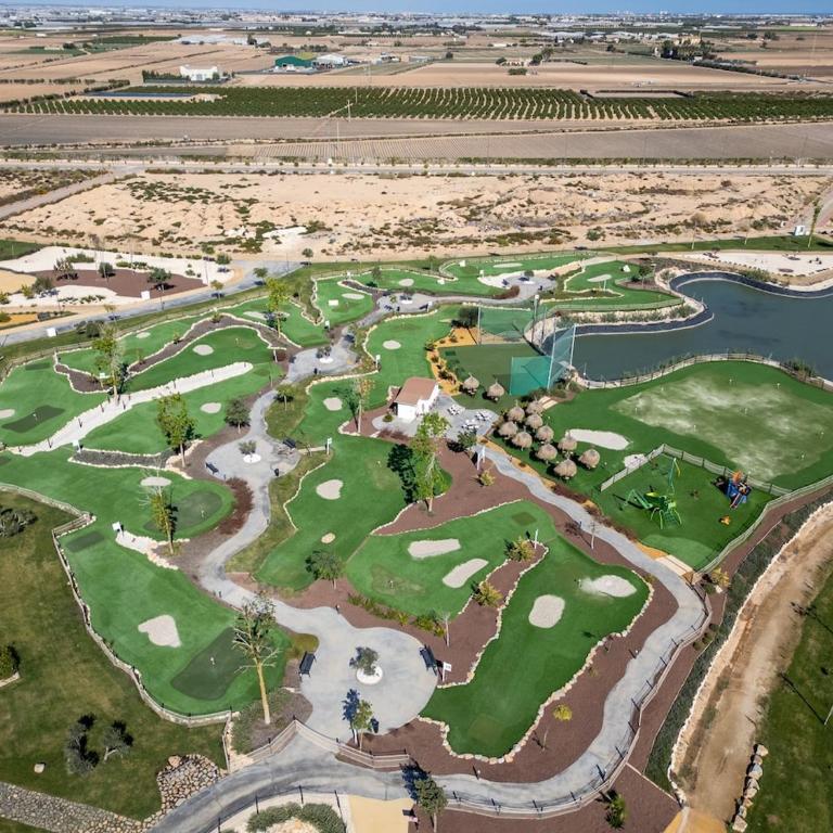 Luxury apartment - Lake & Life Resort - Jacuzzi - Gym - Apartamento de 2 dormitorios con vistas al complejo - 24