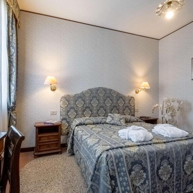 Hotel La Meridiana - Camera Tripla Deluxe - 2