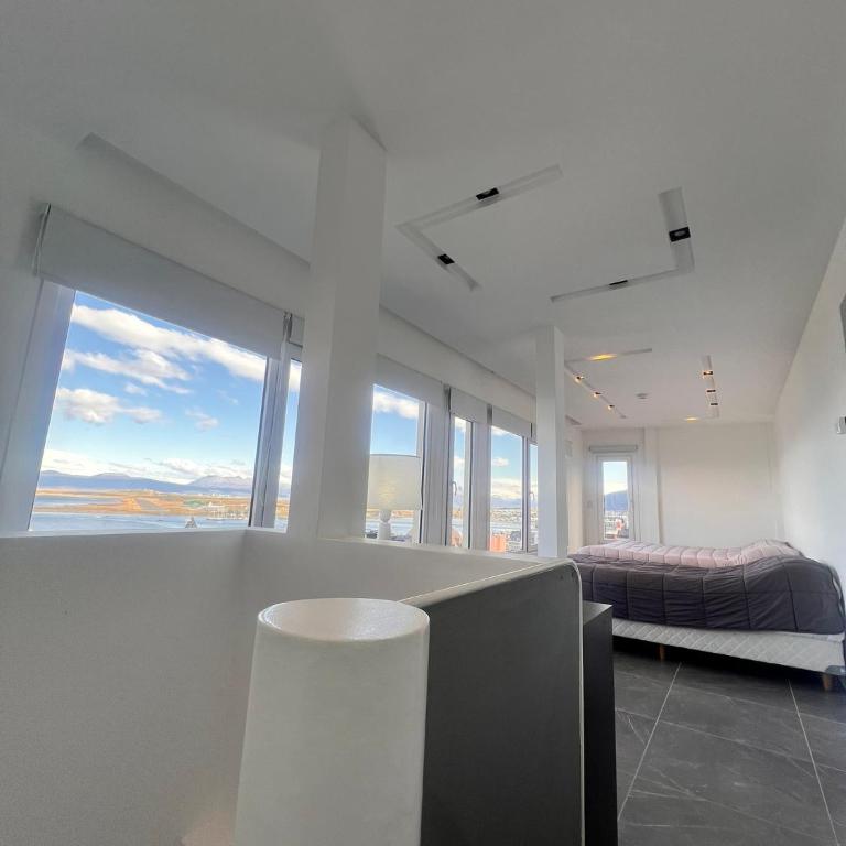 Ushuaia Center - Apartamento de 2 dormitorios con terraza y vistas al mar - 3