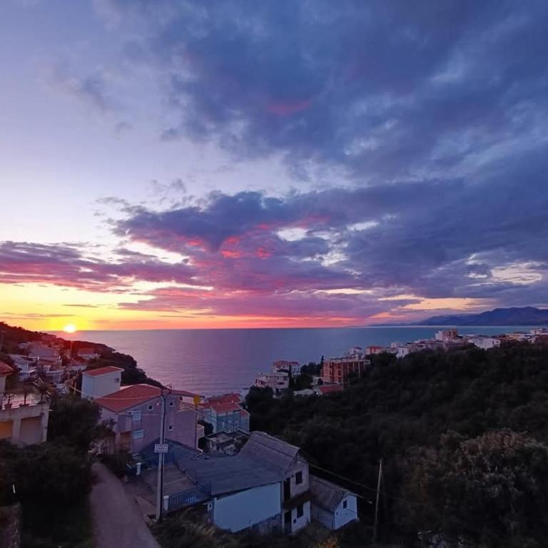 Carefree Apartments - Apartment 2 with sea view - 17