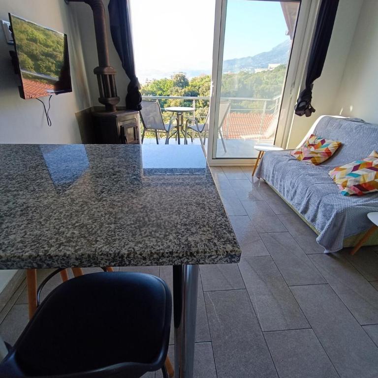 Carefree Apartments - Apartment 2 with sea view - 15