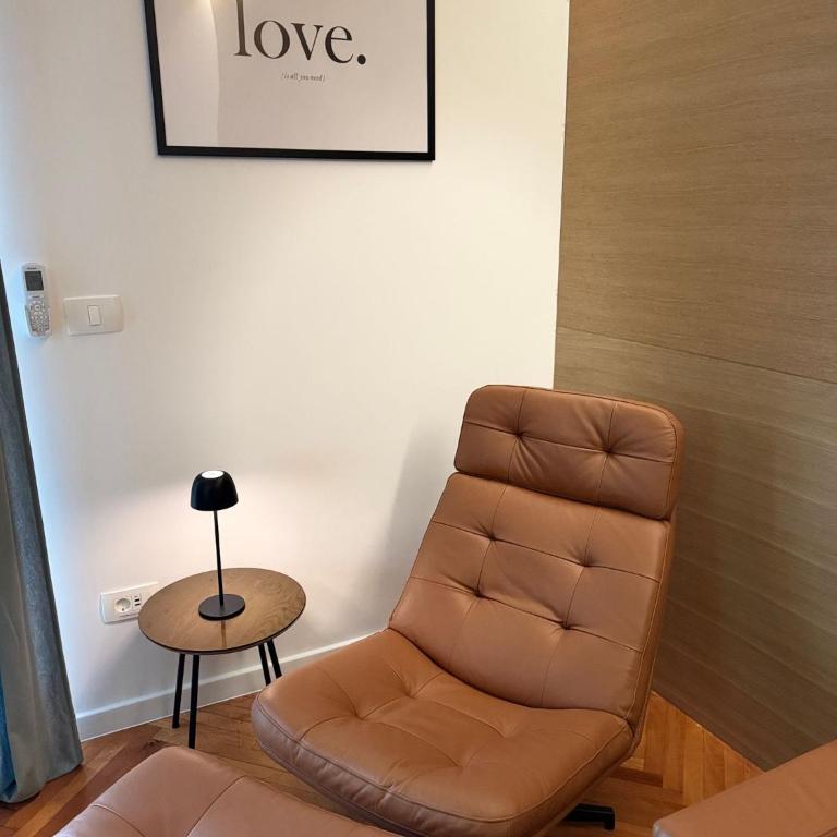 Family Apartment BOREAS Trieste - Appartamento con 1 Camera da Letto - 13