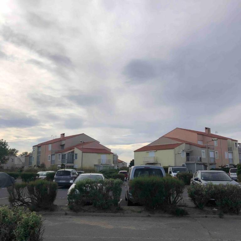 Appartement neuf à 100m de la plage - Appartement - 18