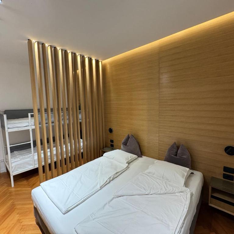 Family Apartment BOREAS Trieste - Appartamento con 1 Camera da Letto - 18