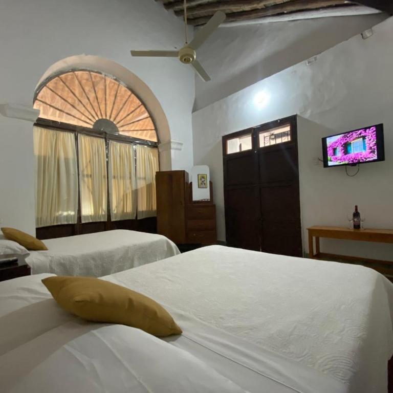 Hotel Casa Alicia Mompox - Habitación Cuádruple Clásica - 4