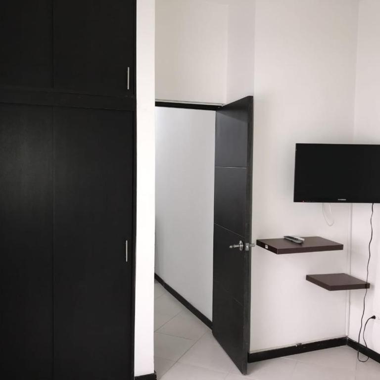 Apartaestudio Medellin Laureles - Apartamento Clásico - 16