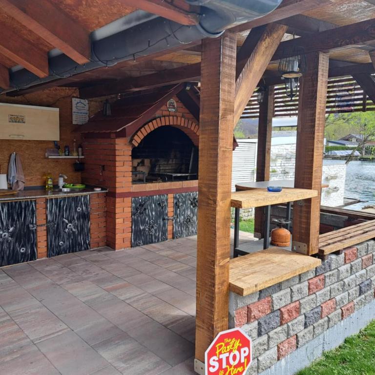 AM Una Lux House - Villa - 32