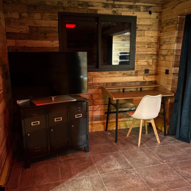 Chalet and Spa - One-Bedroom Apartment - 15