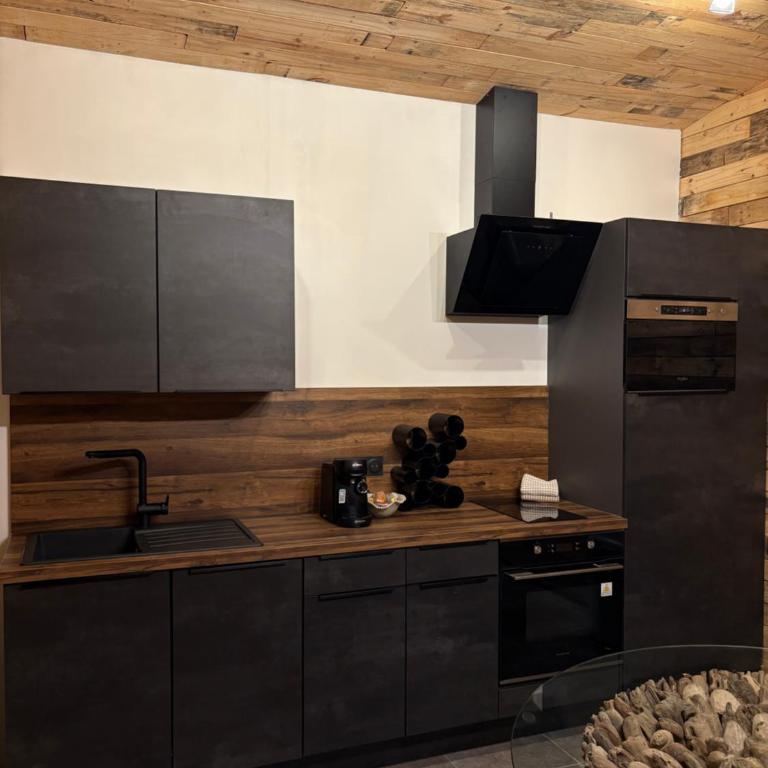 Chalet and Spa - One-Bedroom Apartment - 19