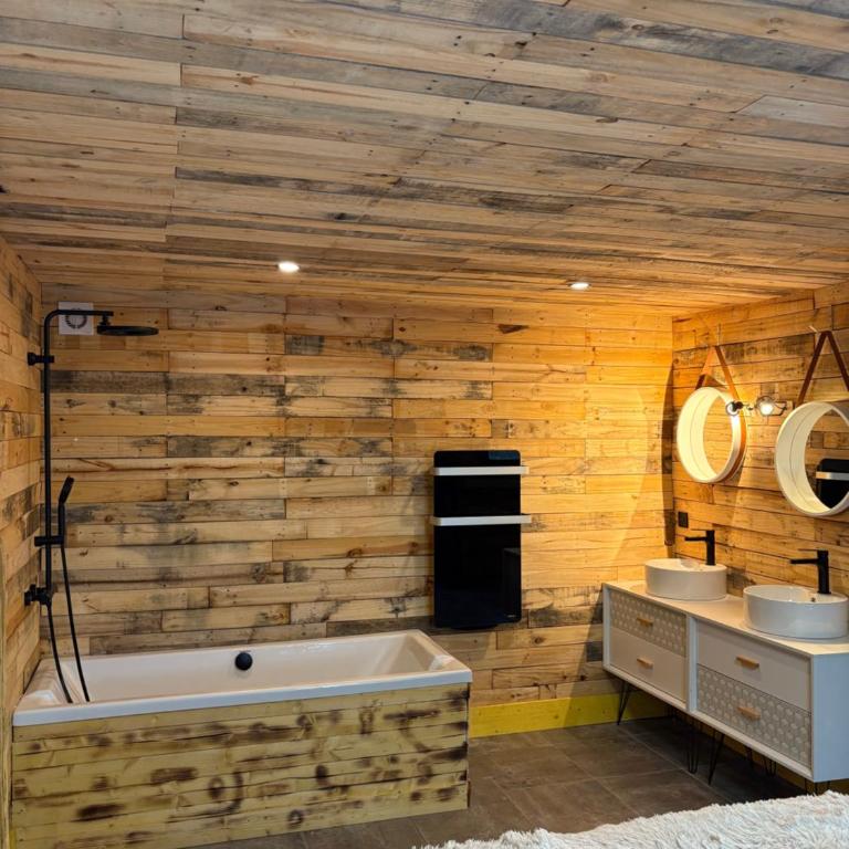 Chalet and Spa - One-Bedroom Apartment - 22