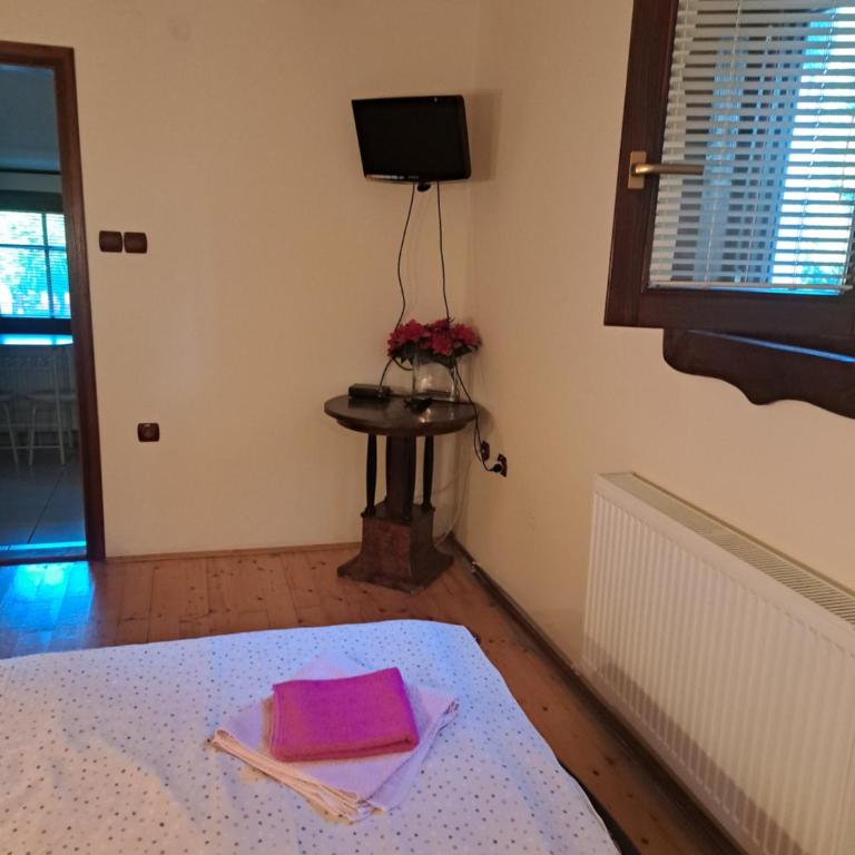Salaš Đorđević - Dvokrevetna Soba sa Bračnim Krevetom - 18