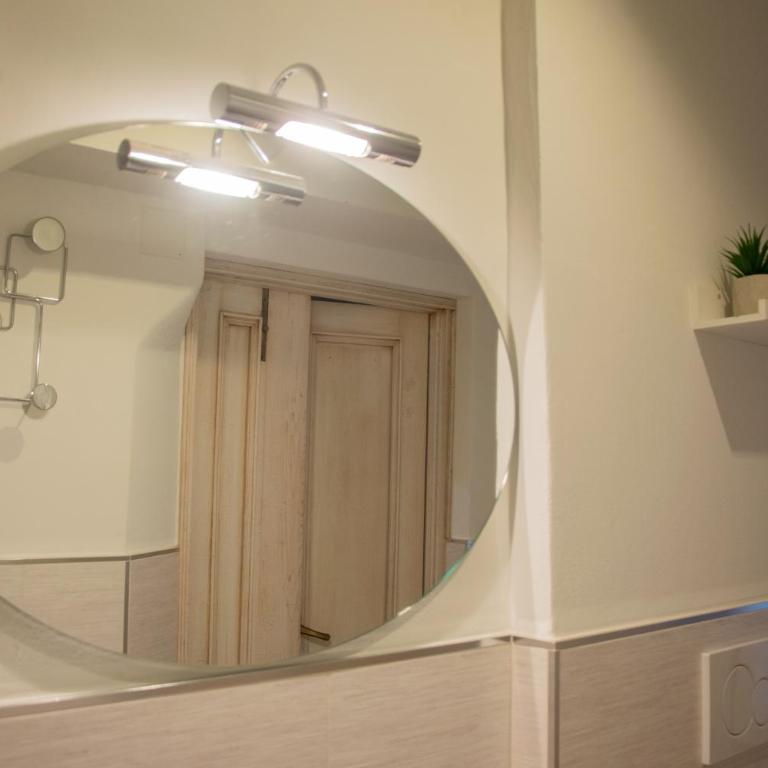 La casa sui tetti - Appartamento Familiare con 2 Camere da Letto e Vista - 9