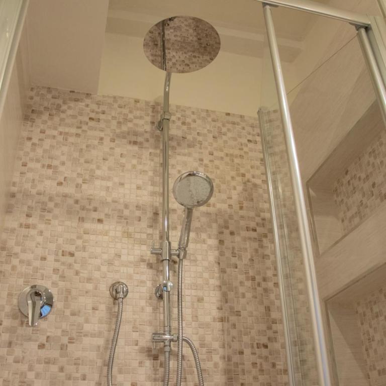 La casa sui tetti - Appartamento Familiare con 2 Camere da Letto e Vista - 12