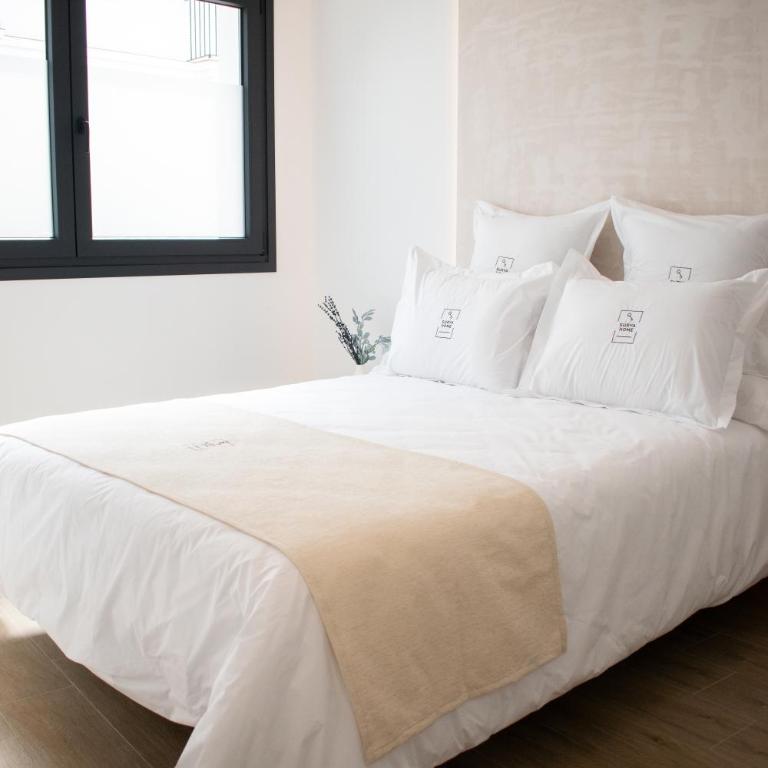 Surya Home Boutique Suites - Suite Deluxe - 5