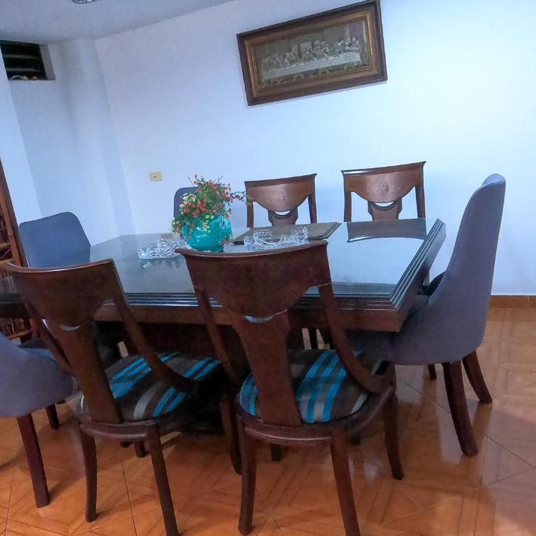 Central y enorme casa ideal para grupos y eventos en San Rafael - Apartamento - 50