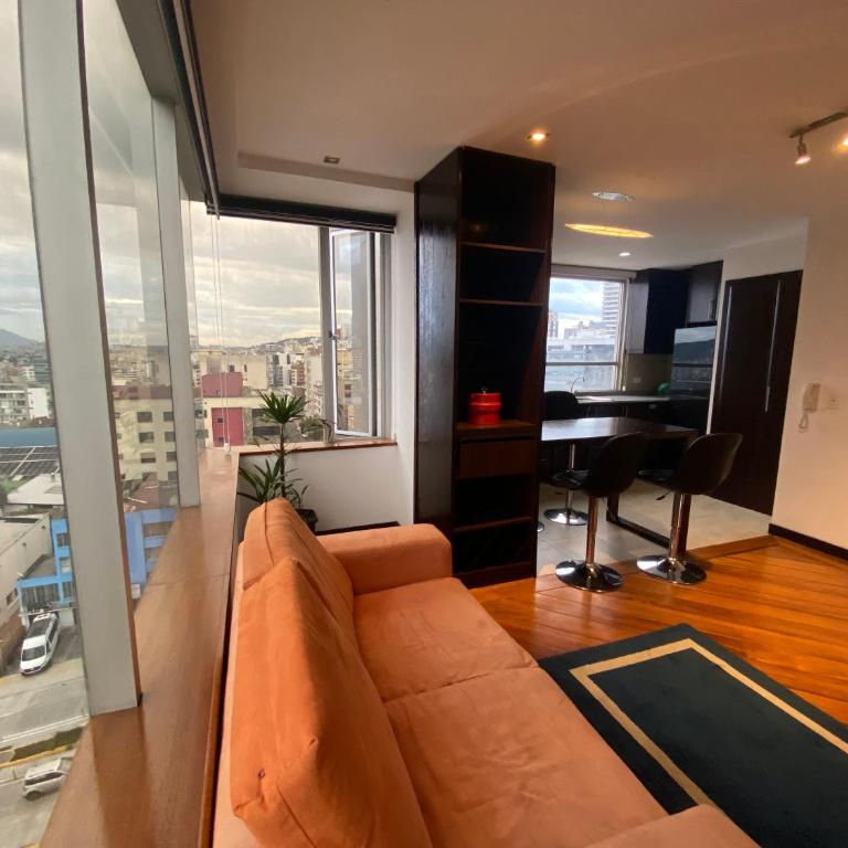 La magia de Quito, en las alturas - Two-Bedroom Apartment - 11