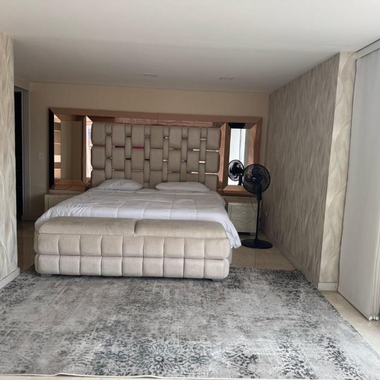 Hermoso Penthouse en Laureles - Apartamento de 3 dormitorios - 32