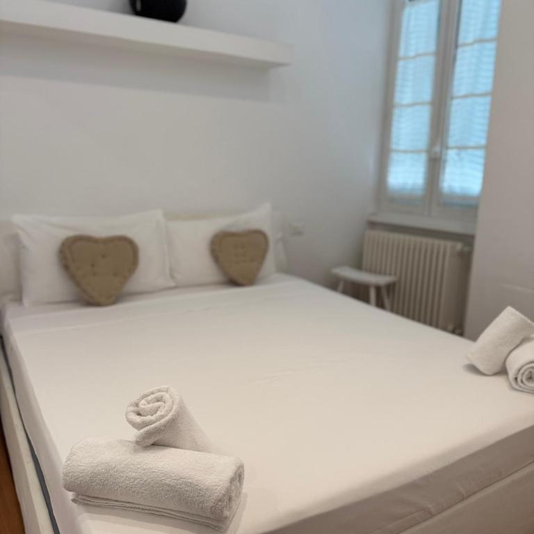 Suite Eroi - Appartamento Familiare con 2 Camere da Letto e Vista - 4