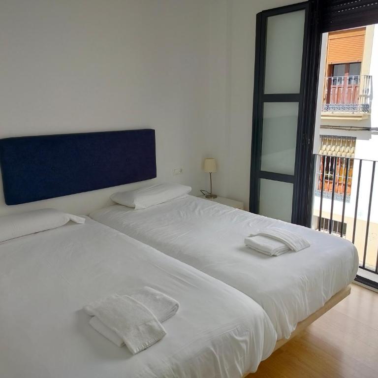 Apartamentos Centro Cordoba by MiRa - Apartment - 1