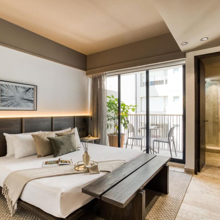 Collections by ULIV Palacio - Two-Bedroom Apartment with Balcony - 7