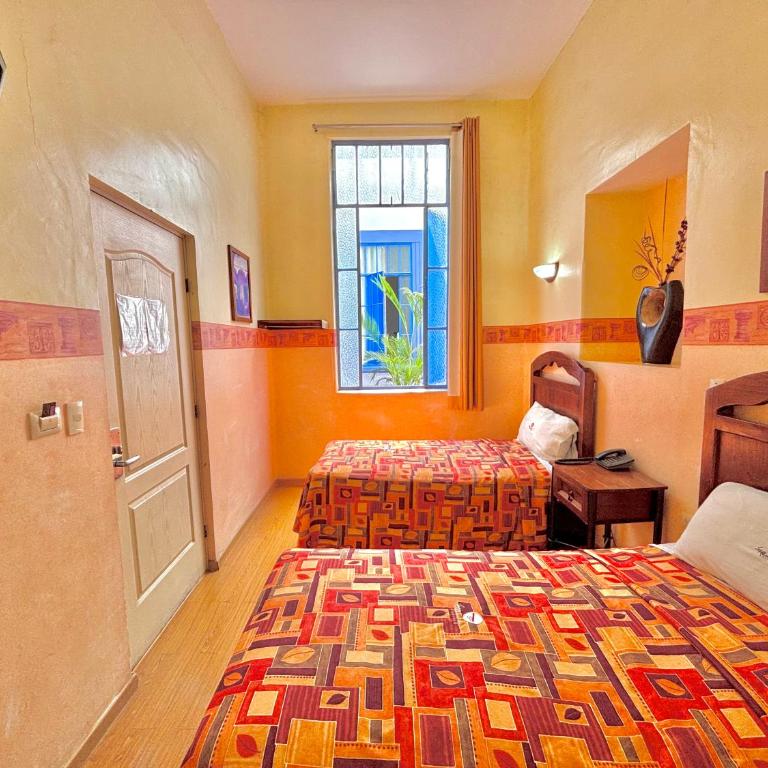 Hotel La Alhondiga - Habitación Doble - 2 camas - 3