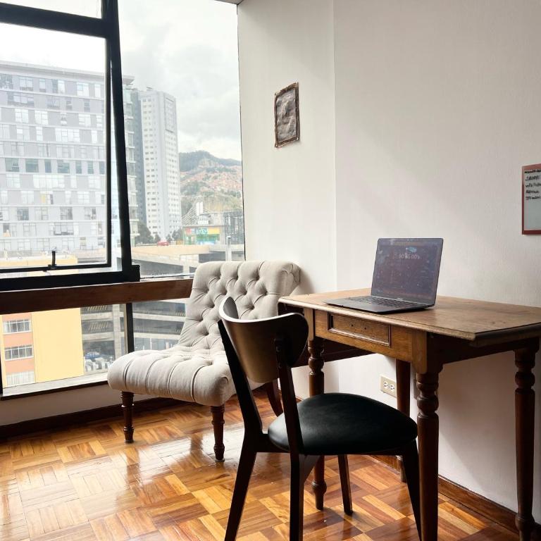 Soleado y completo departamento con vista Sopocachi - Apartamento de 2 dormitorios - 9