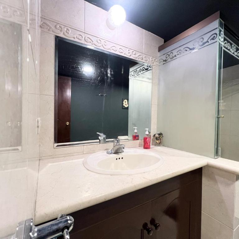 Soleado y completo departamento con vista Sopocachi - Apartamento de 2 dormitorios - 10