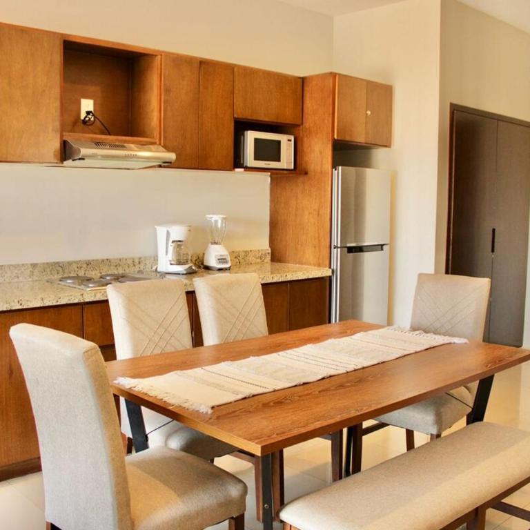 apartment 2 min from Zona Dorada Paseo lomas 303 - Two-Bedroom Apartment - 6