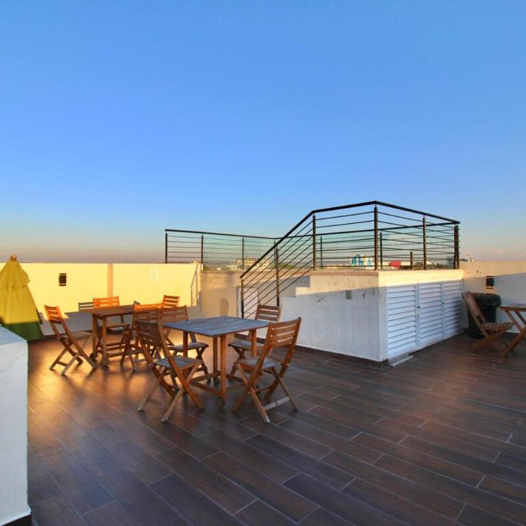 apartment 2 min from Zona Dorada Paseo lomas 303 - Two-Bedroom Apartment - 16