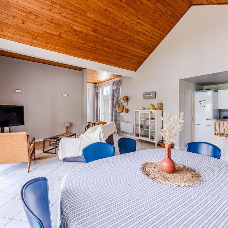 Villa avec piscine privée, jardin clôturé et WIFI à Biscarrosse - Idéale pour 6 personnes - FR-1-521-192 - Maison de Vacances - 7