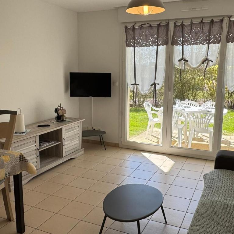 Charmant 3 pièces avec terrasse près de la plage et parking sécurisé - FR-1-487-379 - Apartment - 8