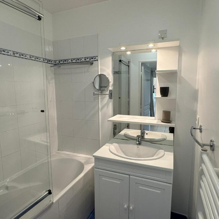 Charmant 3 pièces avec terrasse près de la plage et parking sécurisé - FR-1-487-379 - Apartment - 16