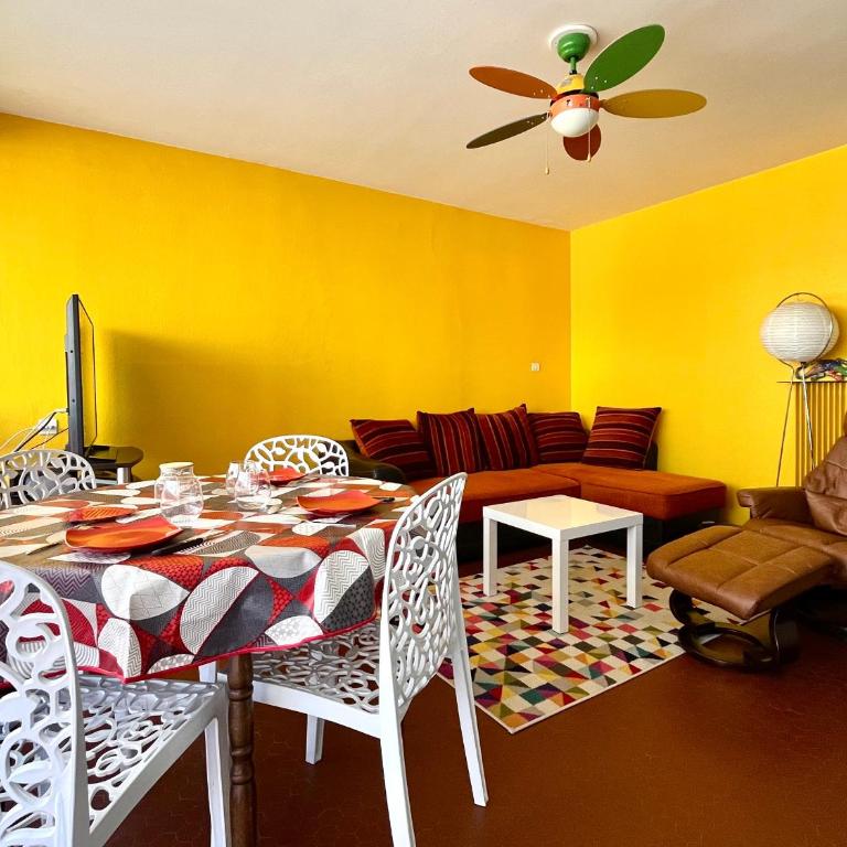 Saint-Cyprien T2, Proche Port, Parking Privé - FR-1-309-500 - Apartment - 4