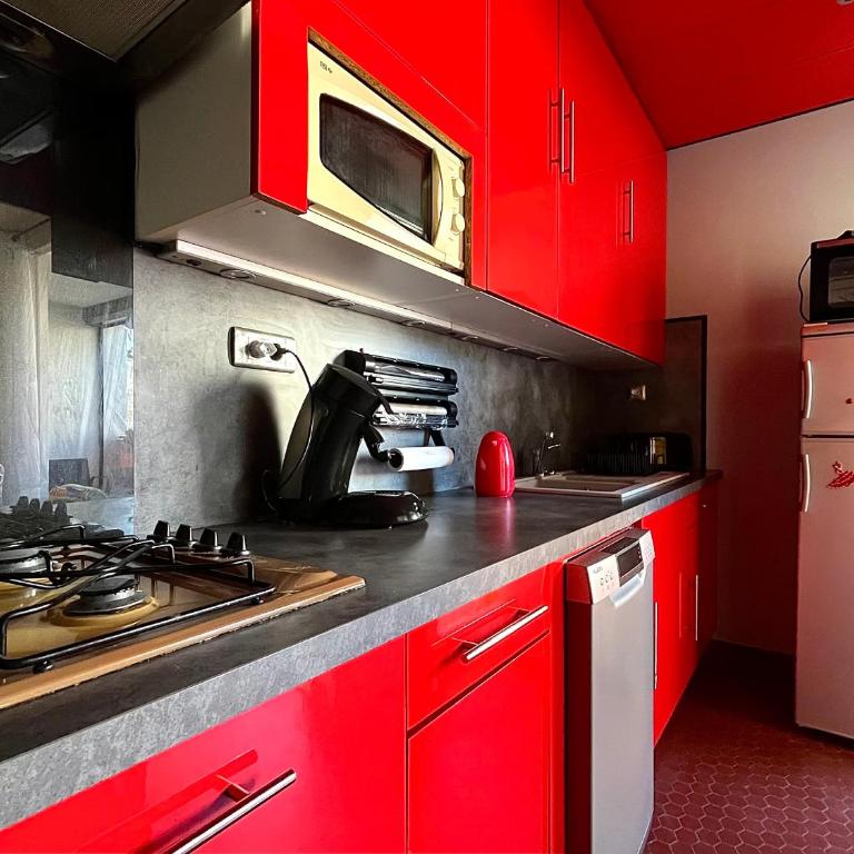 Saint-Cyprien T2, Proche Port, Parking Privé - FR-1-309-500 - Apartment - 6