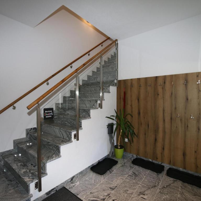High-quality holiday apartment in Oberkrimml near waterfalls - Ferienhaus mit 3 Schlafzimmern - 22