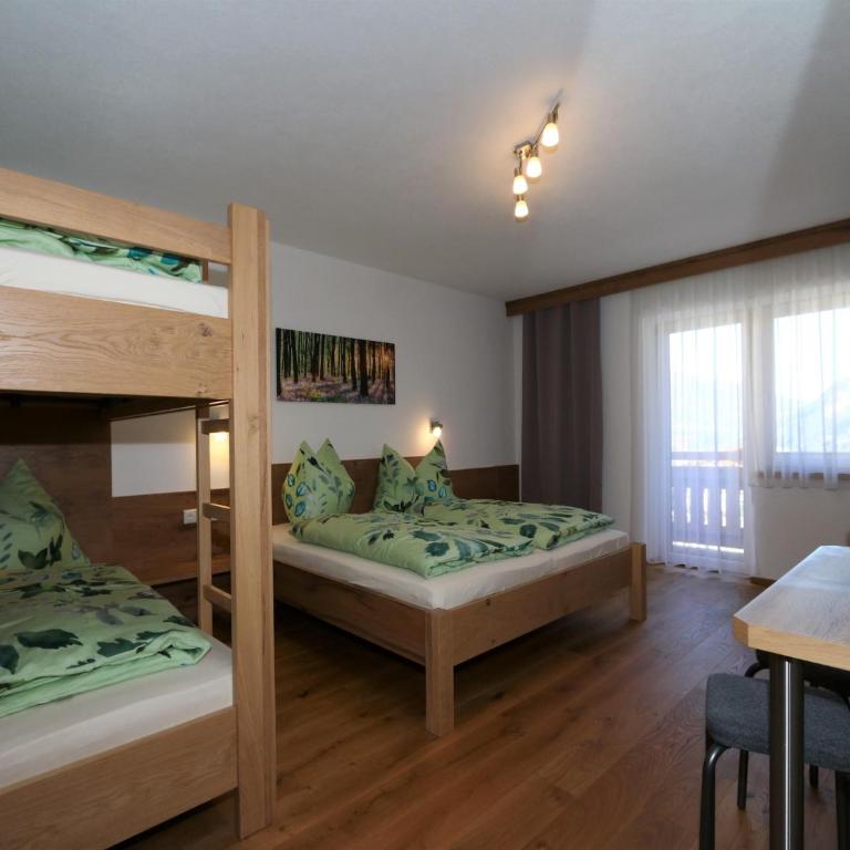 High-quality holiday apartment in Oberkrimml near waterfalls - Ferienhaus mit 3 Schlafzimmern - 17