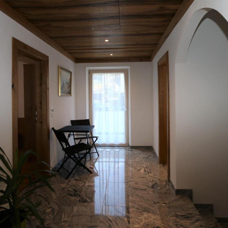 High-quality holiday apartment in Oberkrimml near waterfalls - Ferienhaus mit 3 Schlafzimmern - 14