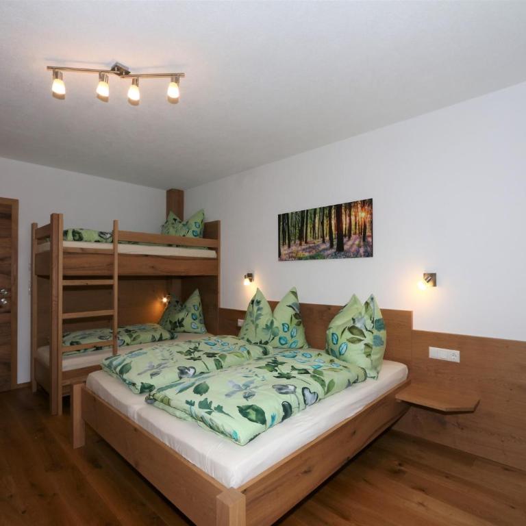 High-quality holiday apartment in Oberkrimml near waterfalls - Ferienhaus mit 3 Schlafzimmern - 5