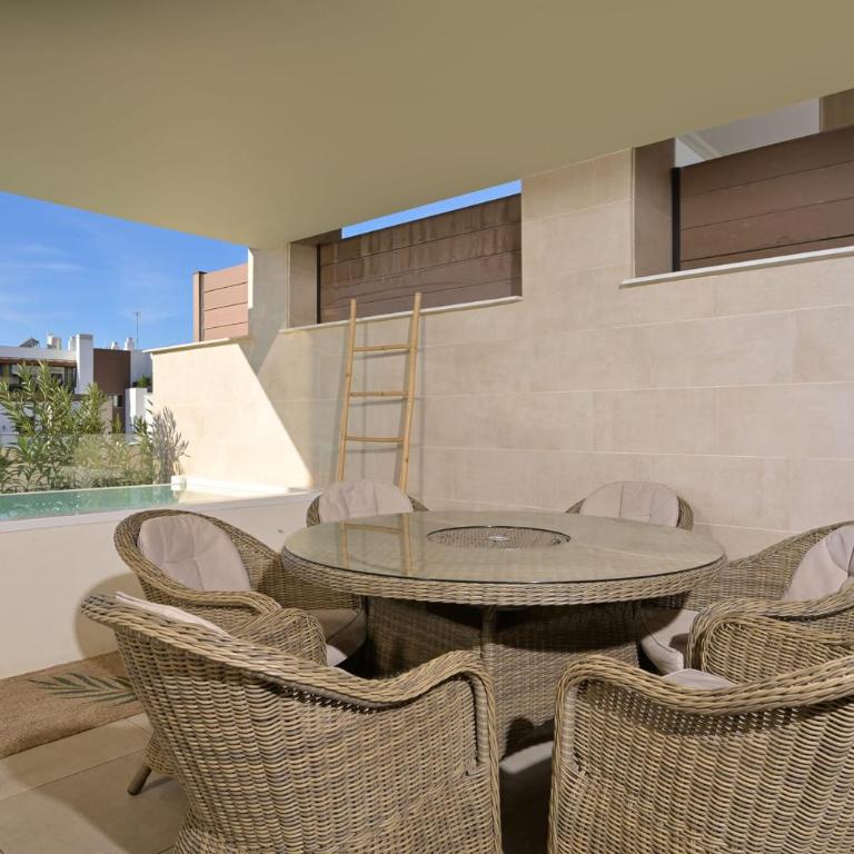 3-bed apartment in La Cala Private Pool Heated Pools & Beach Walks - Apartamento de 3 dormitorios - 5