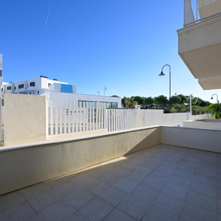 3-bed apartment in La Cala Private Pool Heated Pools & Beach Walks - Apartamento de 3 dormitorios - 34