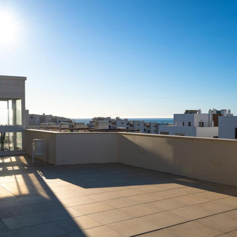 3-bed apartment in La Cala Private Pool Heated Pools & Beach Walks - Apartamento de 3 dormitorios - 35