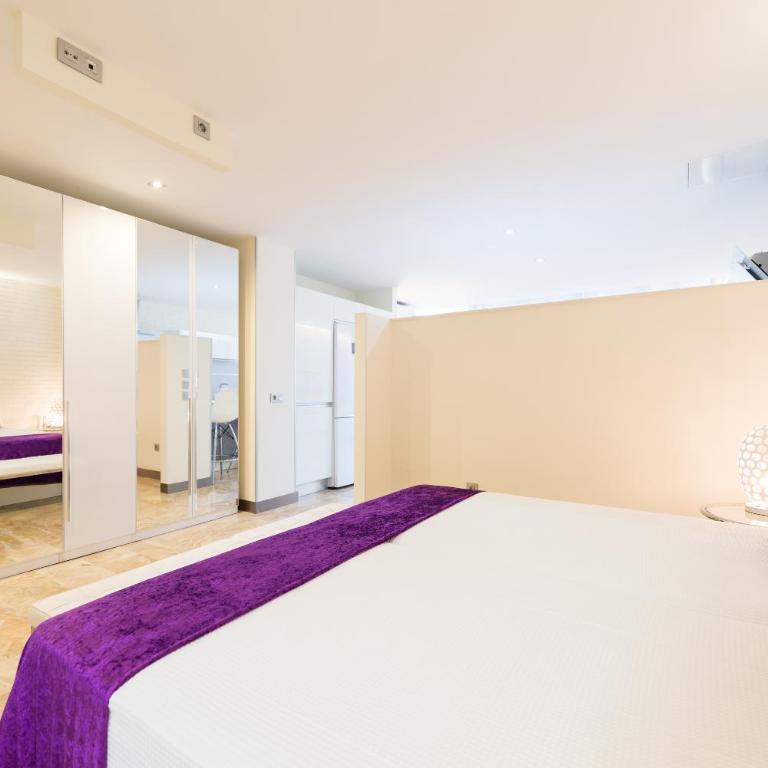 Suites Garden Loft Picasso - Loft - 11