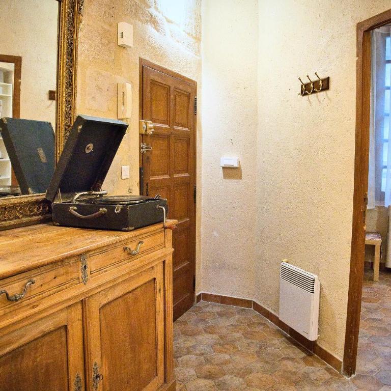 Appartement Centre Historique - Garage Privé - Appartement 1 Chambre - 5