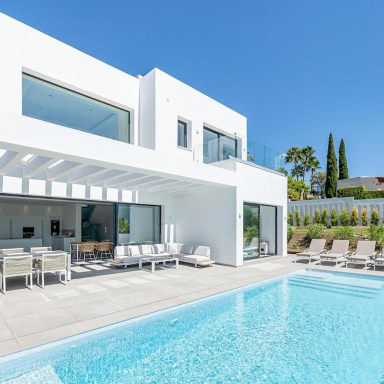 Luxury Holiday Villa with Heated Pool Open Sea Views - Villa con vistas al mar - 1