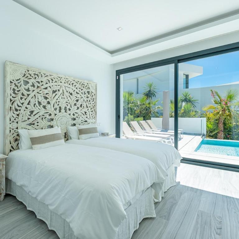 Luxury Holiday Villa with Heated Pool Open Sea Views - Villa con vistas al mar - 4
