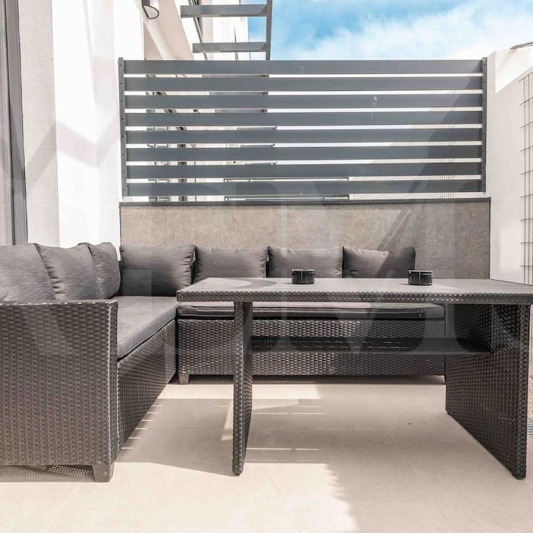 Seaview house with rooftop pool, game room, parking REMS - Casa de 3 dormitorios - 32