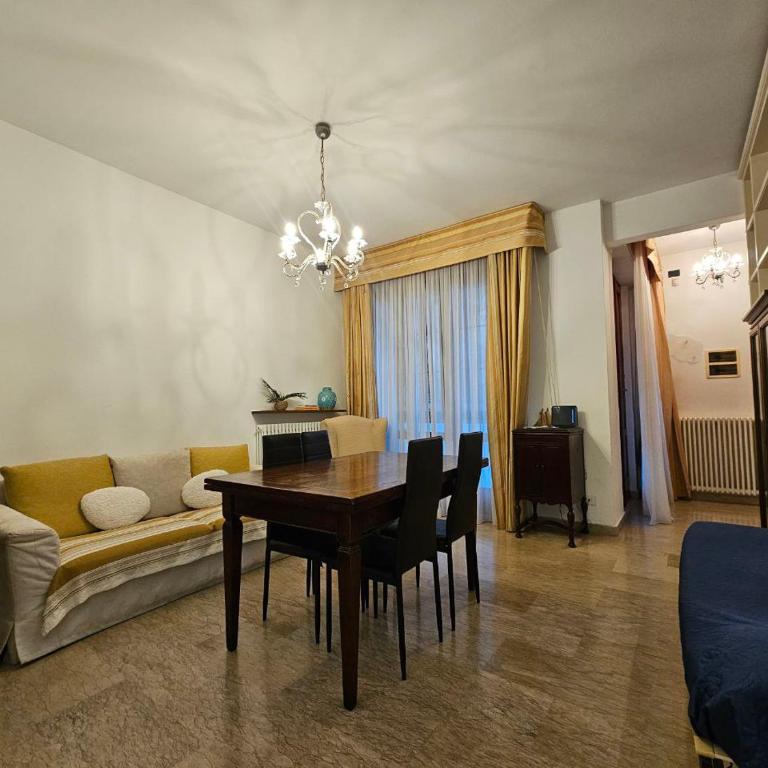 La Finestra Sul Porto by Holiday World - Two-Bedroom Apartment - 2